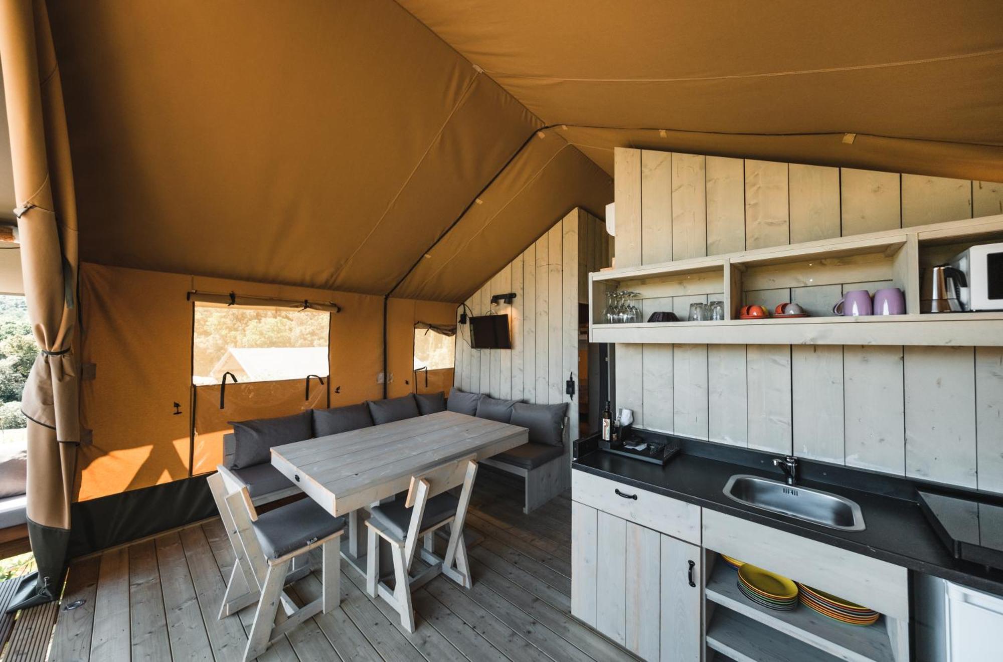 Glamping Le Tegole Hotell Riparbella Eksteriør bilde